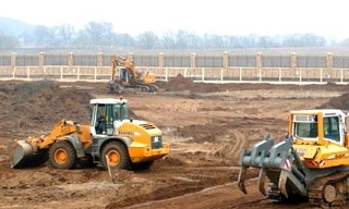 Планировка участка бульдозером в Туле от 934 руб. Цены за м2 - Мастер крыш71
